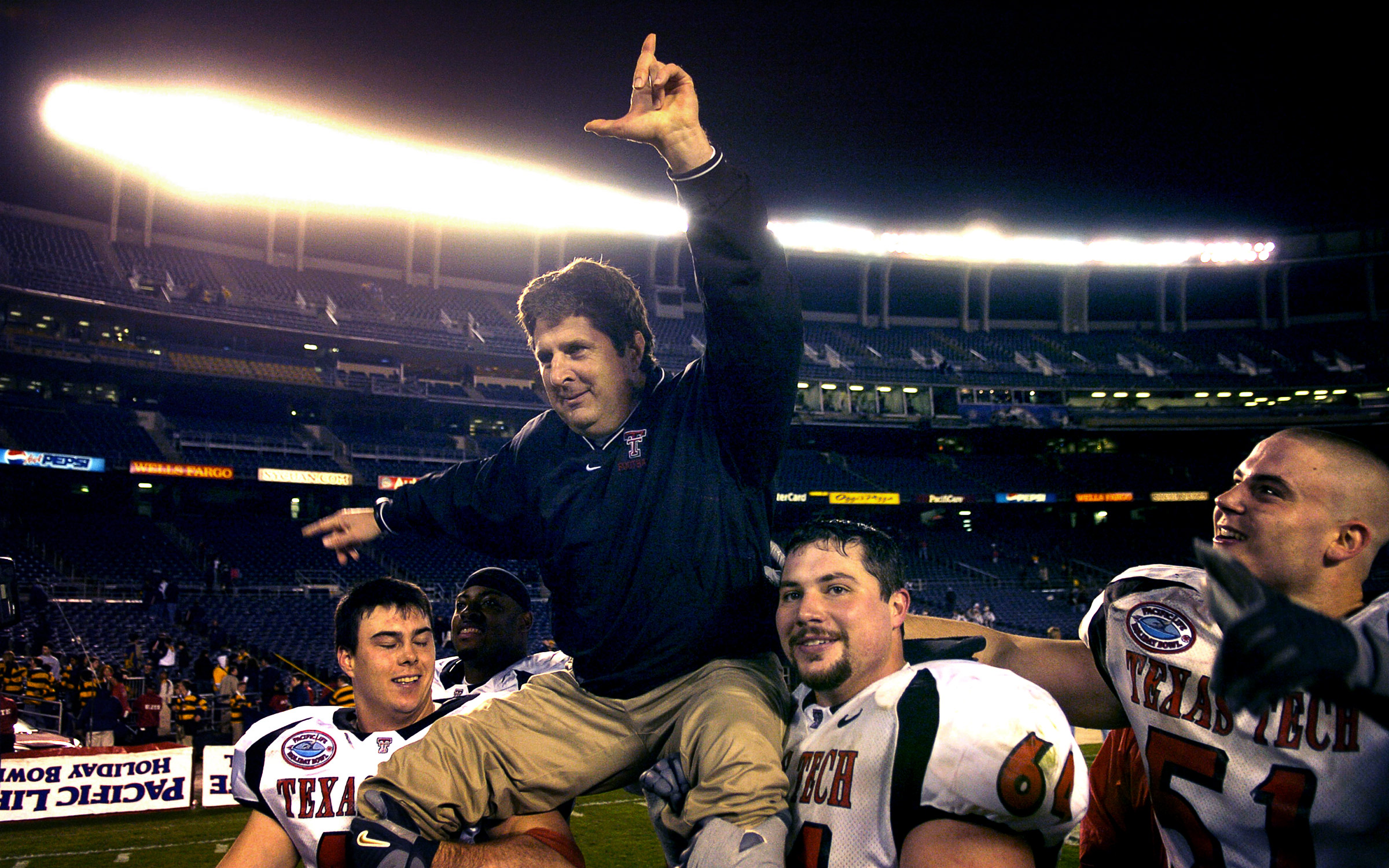 Ms. vs. Miss: What’s the Difference and Which One Should You Use? visual data 6