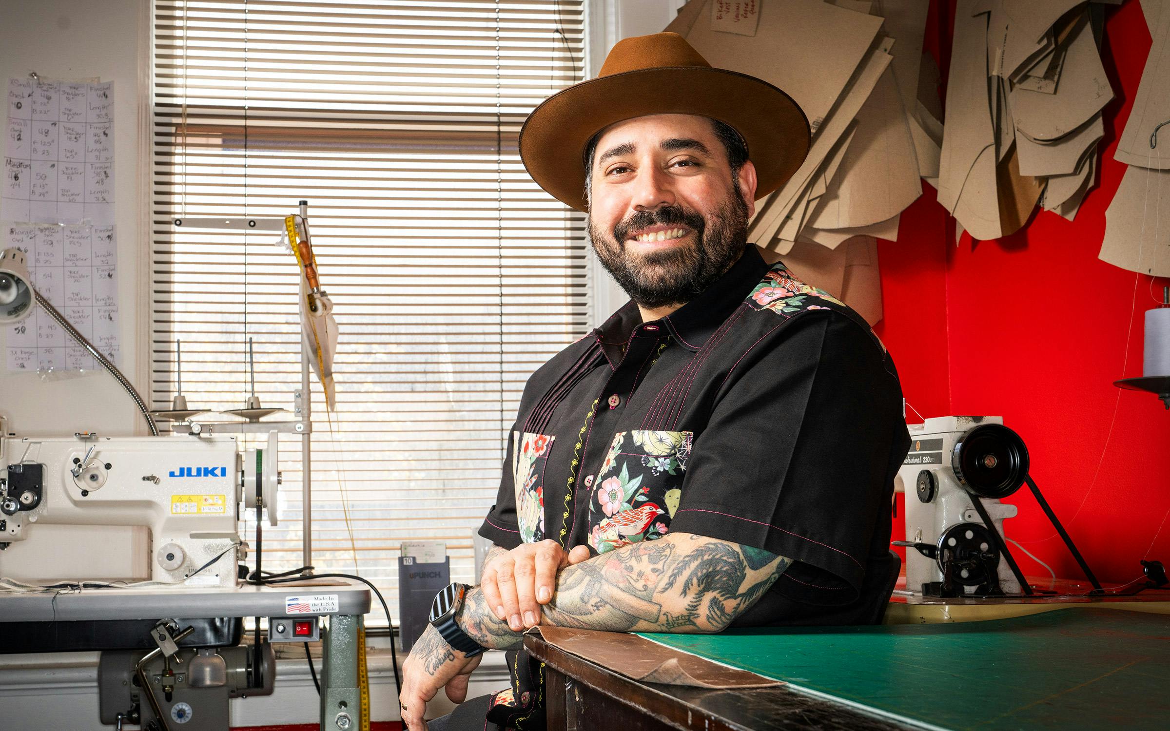 Guayaberas Gone Wild thumbnail