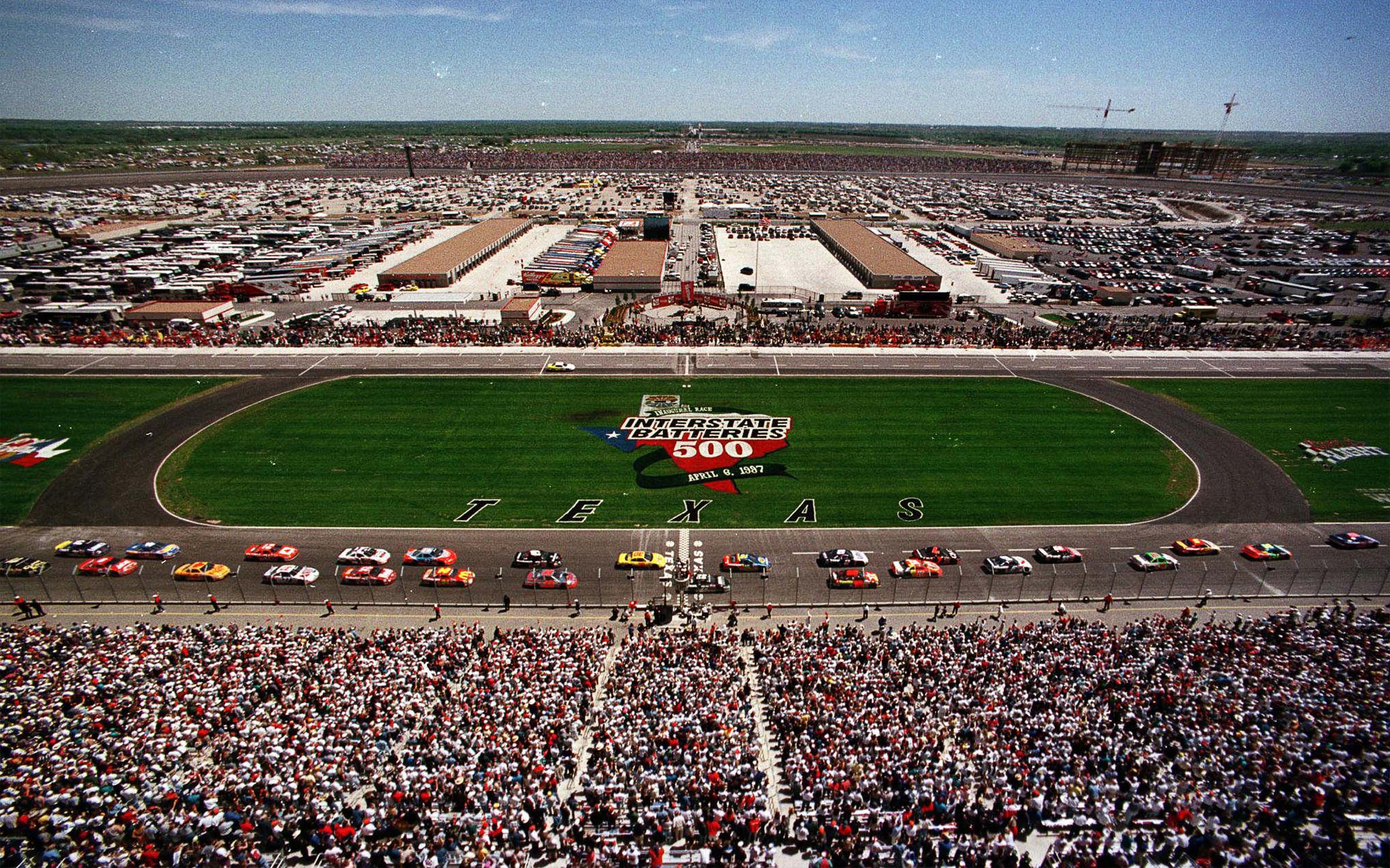 Texas Motor offers Speedway in Magazine